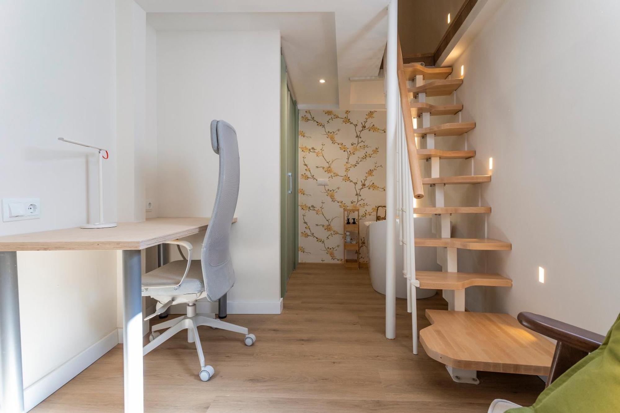 4 Bears Sharehome Madrid Exterior photo